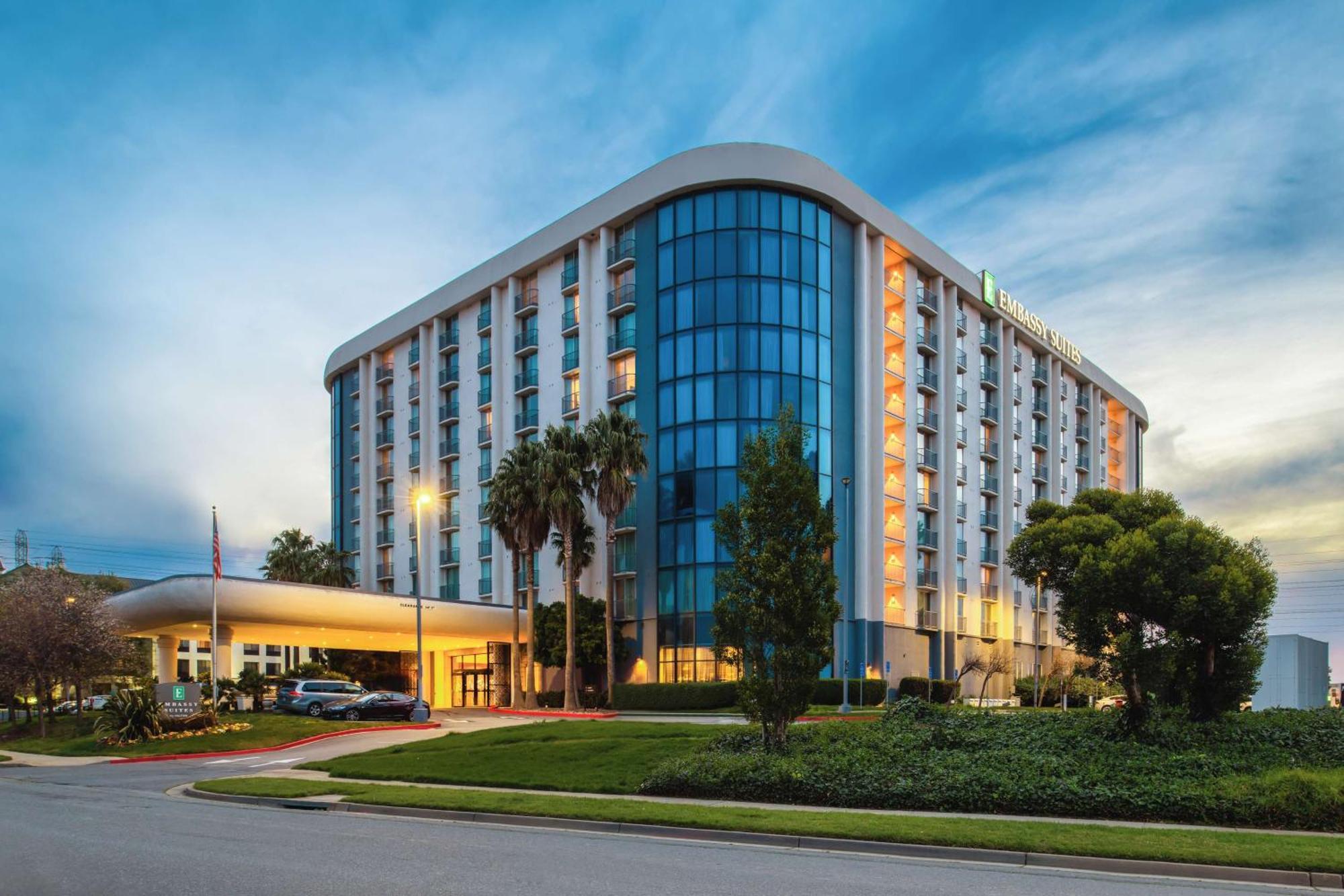 Embassy Suites San Francisco Airport - Юг Сан Франциско Экстерьер фото